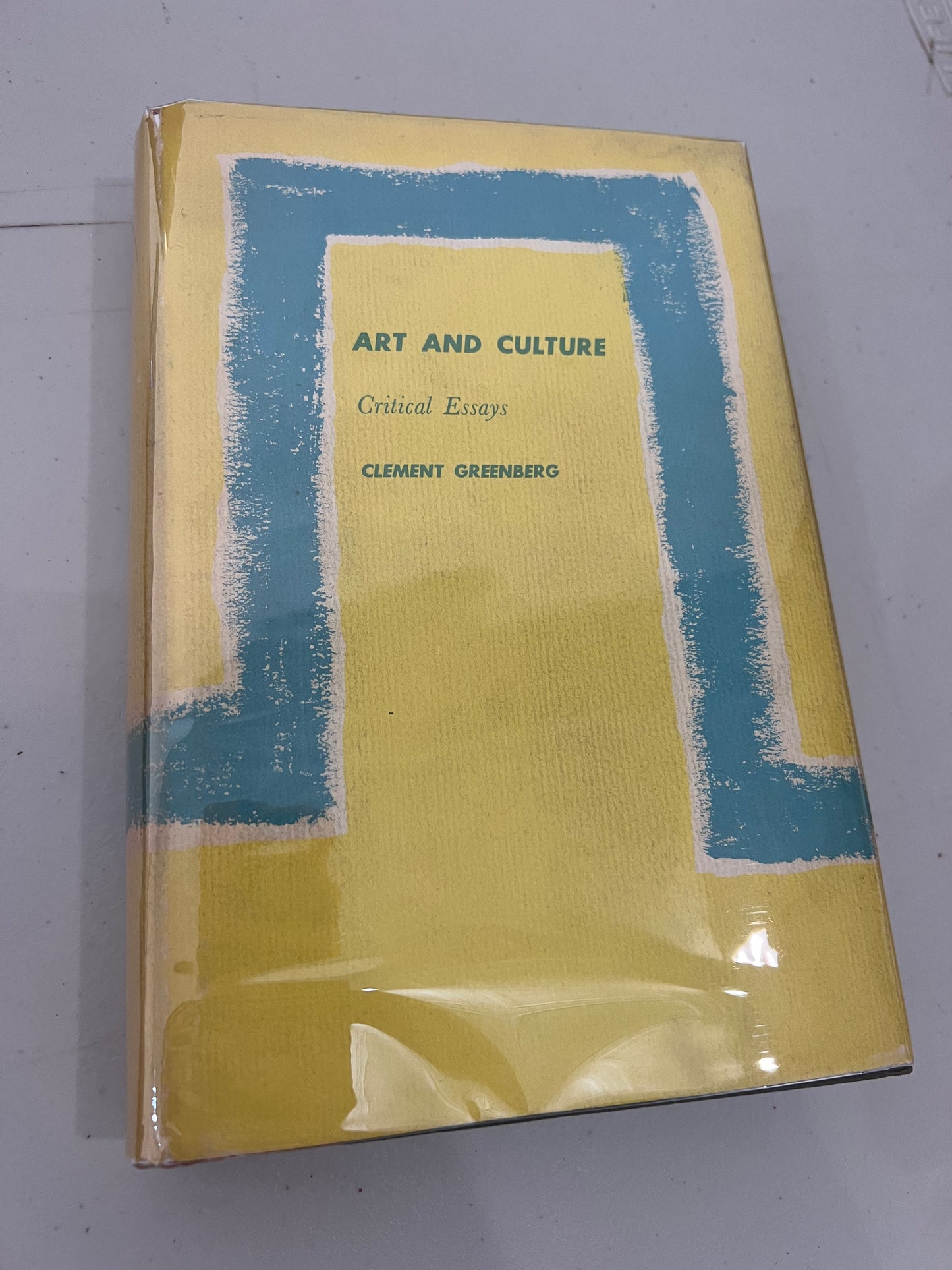 Art and Culture: Critical Essays